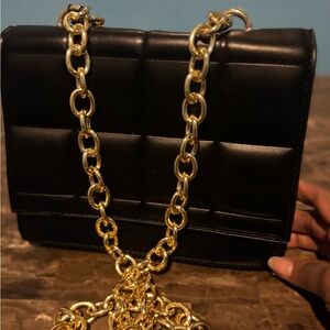 Elegant Black Chain Shoulder Bag